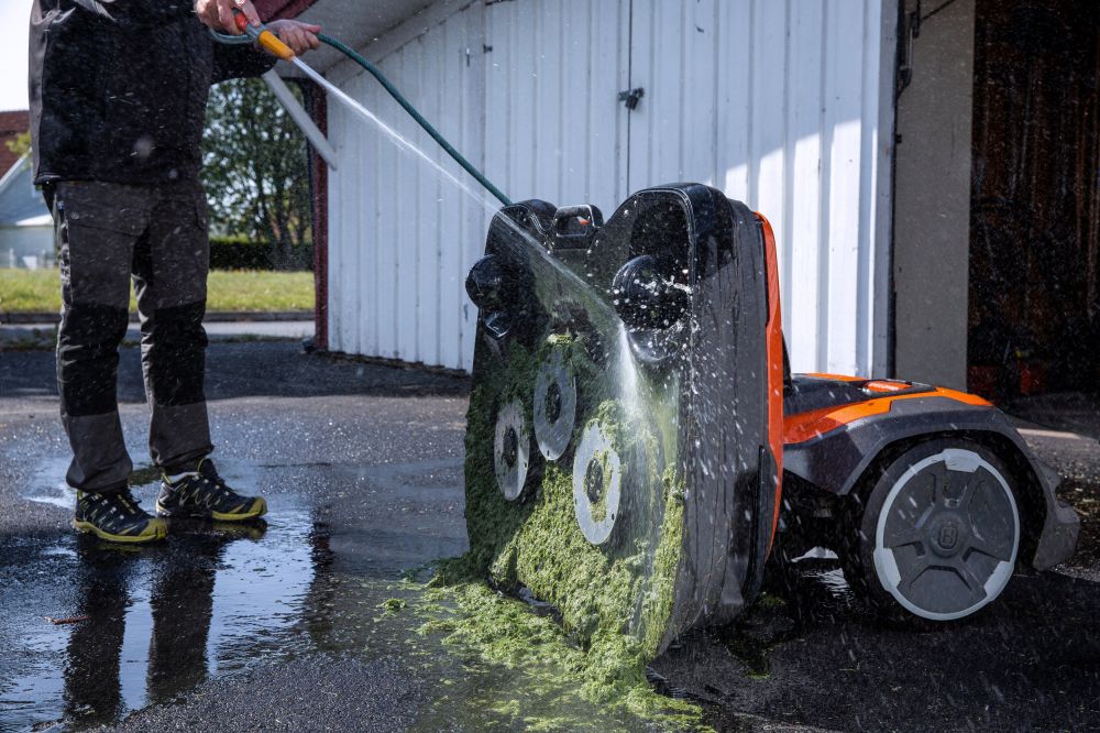 Scheda Articolo: Husqvarna-Ceora - by Bozzetta Andrea & C. Snc. Cavalese - Val di Fiemme Trentino - Vendita ed assistenza