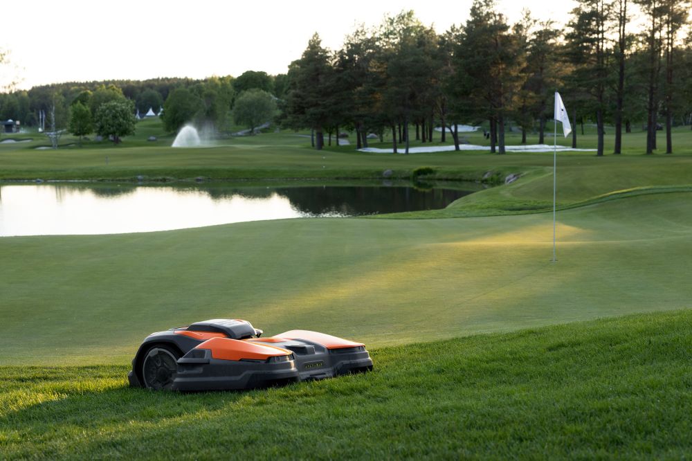 Scheda Articolo: Husqvarna-Ceora - by Bozzetta Andrea & C. Snc. Cavalese - Val di Fiemme e Val di Fassa Trentino