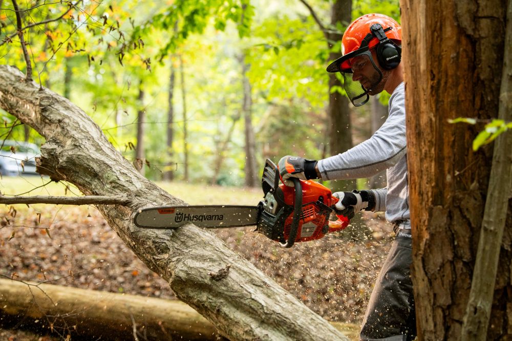 Scheda Articolo: Husqvarna-445S - by Bozzetta Andrea & C. Snc. Cavalese - Val di Fiemme Trentino - Assistenza e vendita