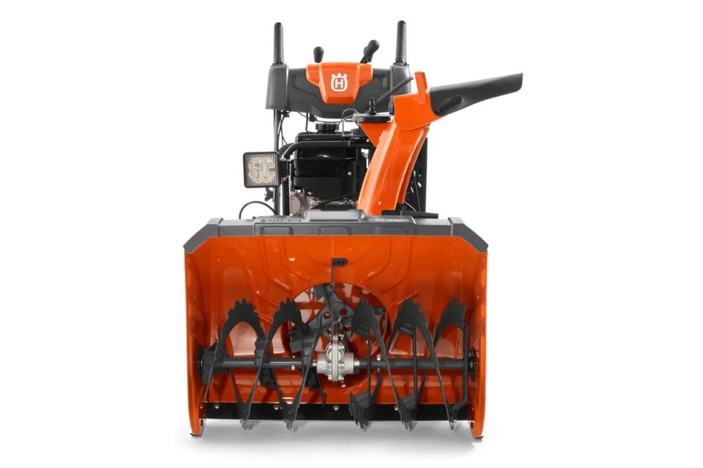 Scheda Articolo: Husqvarna-Husqvarna ST330 - by Bozzetta Andrea & C. Snc. Cavalese - Val di Fiemme Trentino - Assistenza e vendita