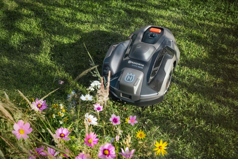 Scheda Articolo: Husqvarna-410XE Nera - by Bozzetta Andrea & C. Snc. Cavalese - Val di Fiemme Trentino - Assistenza e vendita