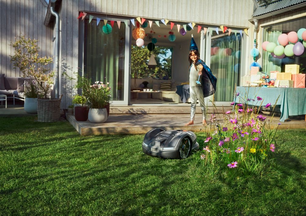 Scheda Articolo: Husqvarna-410XE Nera - by Bozzetta Andrea & C. Snc. Cavalese - Val di Fiemme Trentino - Vendita ed assistenza