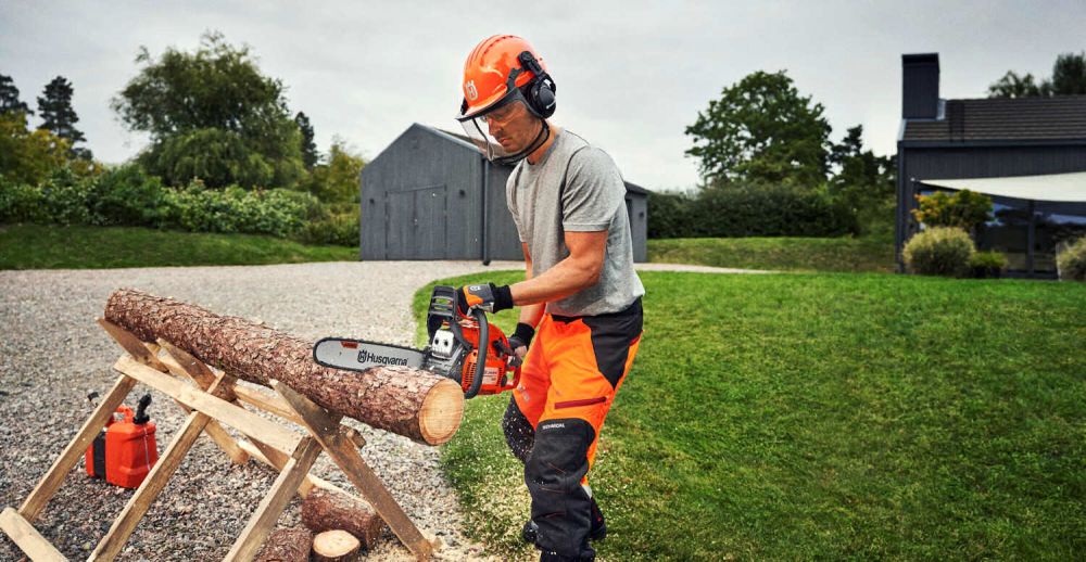 Scheda Articolo: Husqvarna-450 - by Bozzetta Andrea & C. Snc. Cavalese - Val di Fiemme Trentino - Vendita ed assistenza