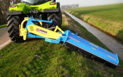 Articolo: Trattori-agricoli-accessori - Zanon - trincia TPE by www.bozzetta.com Cavalese Trentino