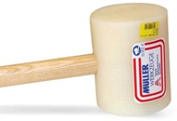 Articolo: Accette-roncole-zappini - M ller - Mazza in Plastica mod 3053 by www.bozzetta.com Cavalese Trentino